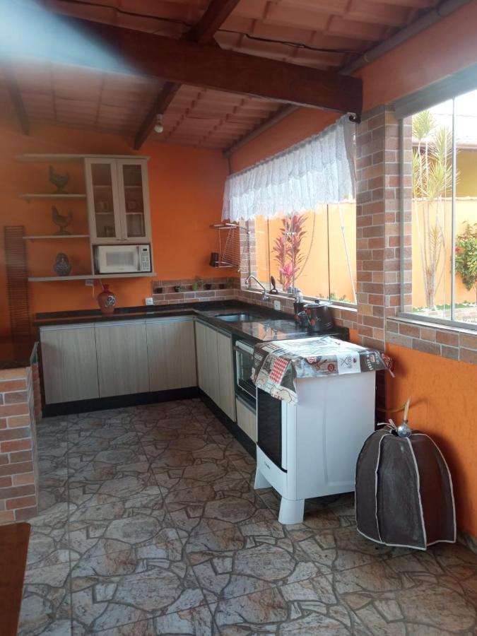 Chacara Bella Vida Com Piscina Churrasqueira Salao De Festas Fogao A Lenha Quadra Aracariguama Exterior photo