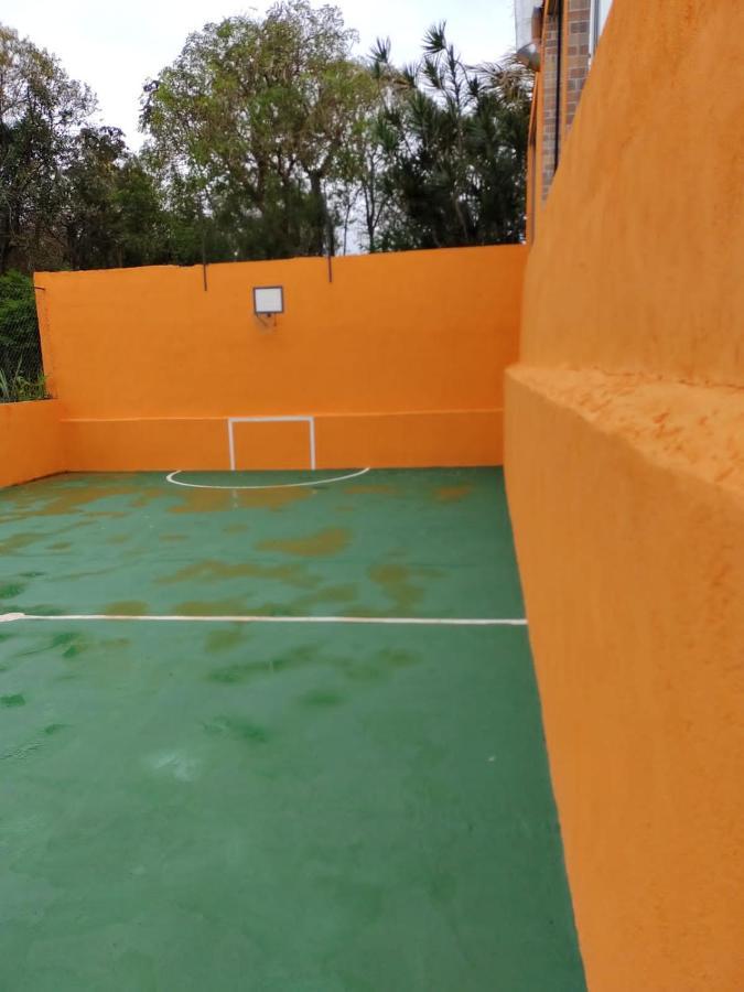 Chacara Bella Vida Com Piscina Churrasqueira Salao De Festas Fogao A Lenha Quadra Aracariguama Exterior photo